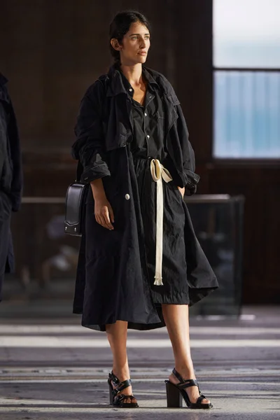 Look 38